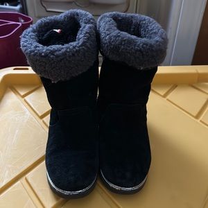 Kids ugh boots